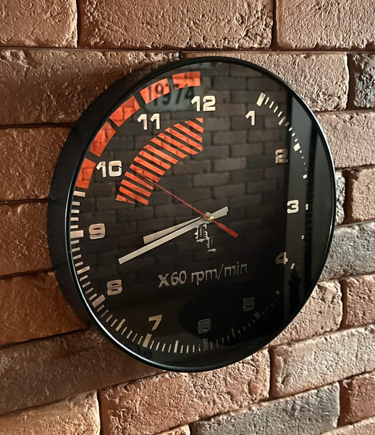 ZEGAR High RPM